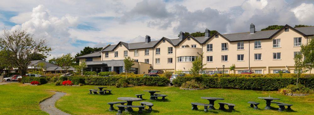 Arklow Bay Hotel Экстерьер фото