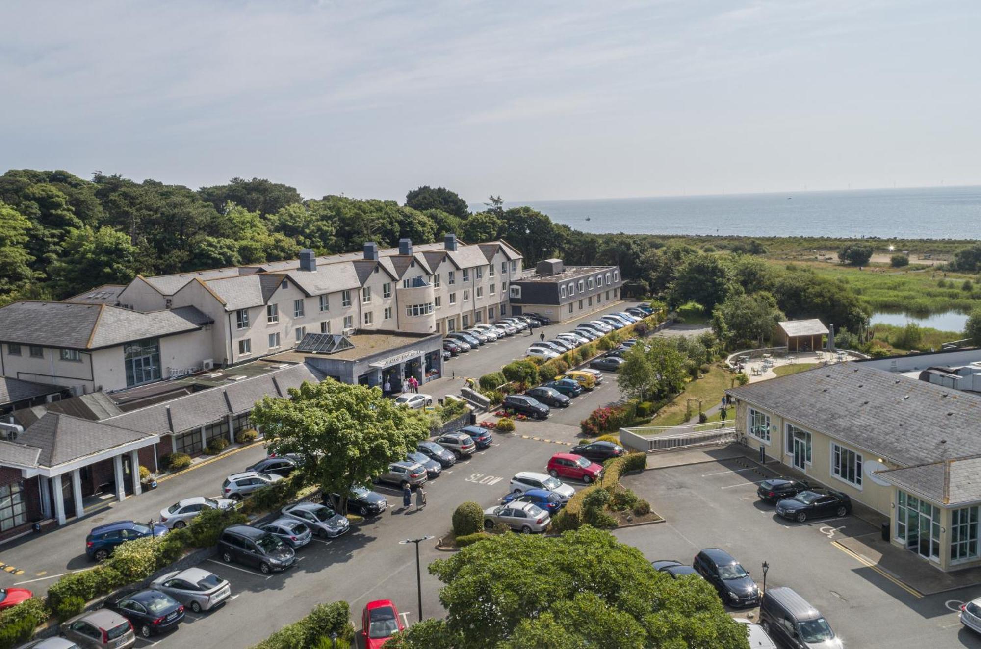 Arklow Bay Hotel Экстерьер фото