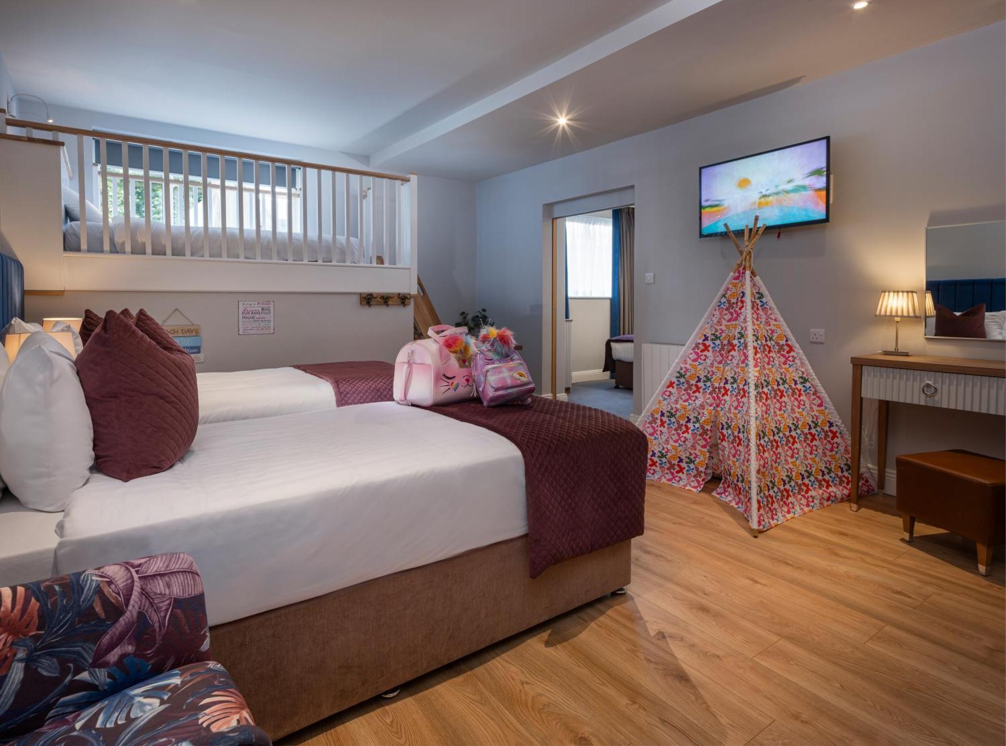 Arklow Bay Hotel Экстерьер фото